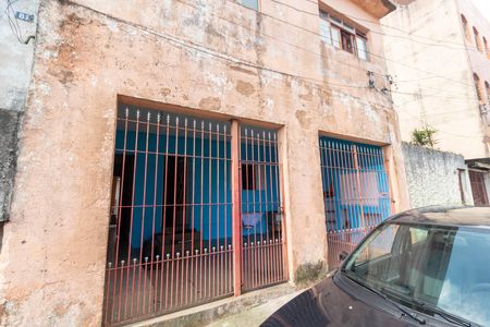 Casa para alugar com 45m², 1 quarto e sem vaga Casa para alugar com 45m², 1 quarto e sem vagaFachada