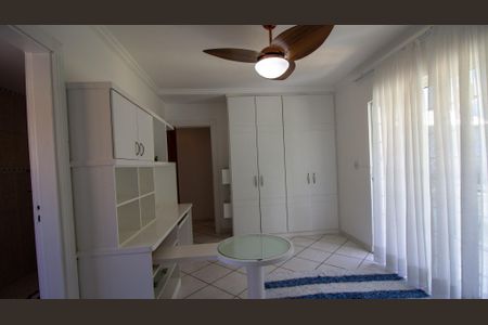 Casa de condomínio à venda com 360m², 5 quartos e 2 vagasSuíte 2
