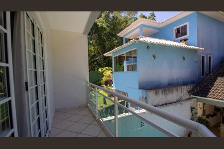 Casa de condomínio à venda com 360m², 5 quartos e 2 vagasSacada da Suíte 3