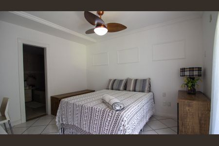 Casa de condomínio à venda com 360m², 5 quartos e 2 vagasSuíte 3