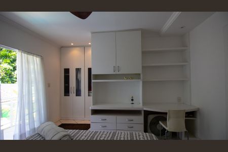 Casa de condomínio à venda com 360m², 5 quartos e 2 vagasSuíte 3