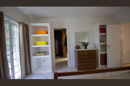 Casa de condomínio à venda com 360m², 5 quartos e 2 vagasSuíte 1