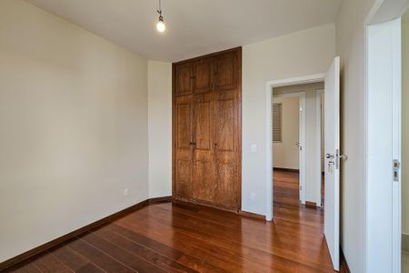 Apartamento à venda com 100m², 3 quartos e 2 vagasSuíte