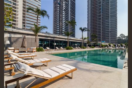 Apartamento à venda com 186m², 4 quartos e 3 vagasÁrea comum - Piscina
