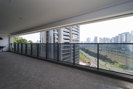 Apartamento à venda com 186m², 4 quartos e 3 vagasVista do Quarto 3