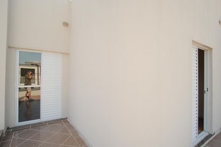 Casa à venda com 320m², 3 quartos e 4 vagasVaranda do Quarto 1 e 2