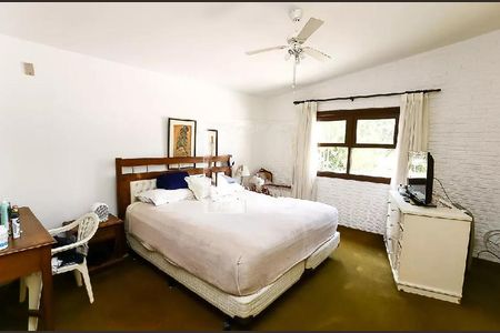 Casa para alugar com 240m², 5 quartos e 4 vagas