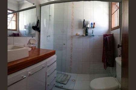 Casa à venda com 347m², 3 quartos e 3 vagas