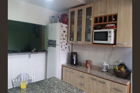 Casa à venda com 347m², 3 quartos e 3 vagas