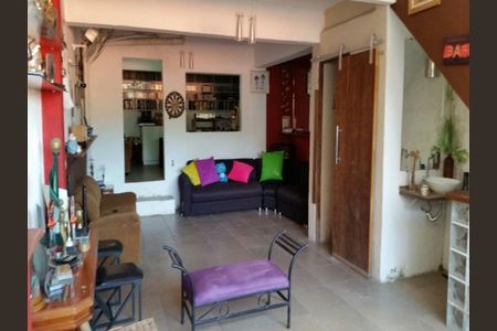 Casa à venda com 347m², 3 quartos e 3 vagas