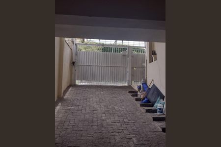 Casa à venda com 347m², 3 quartos e 3 vagas