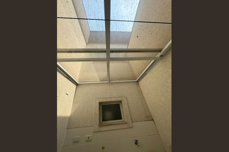 Casa à venda com 106m², 3 quartos e 5 vagas