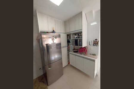 Casa à venda com 90m², 3 quartos e 3 vagas