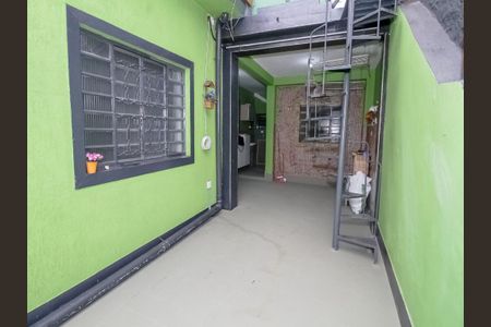 Casa à venda com 175m², 5 quartos e 2 vagas