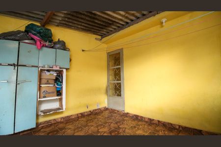 Casa à venda com 200m², 4 quartos e 1 vaga Casa à venda com 200m², 4 quartos e 1 vagaÁrea
