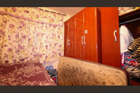 Casa à venda com 200m², 4 quartos e 1 vaga Casa à venda com 200m², 4 quartos e 1 vagaQuarto 2