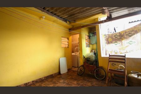 Casa à venda com 200m², 4 quartos e 1 vaga Casa à venda com 200m², 4 quartos e 1 vagaÁrea