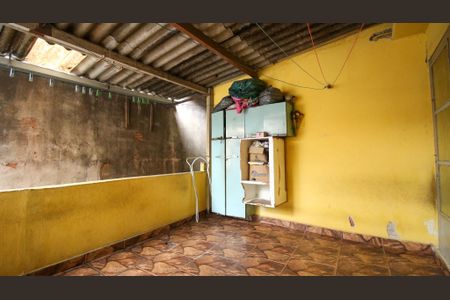Casa à venda com 200m², 4 quartos e 1 vaga Casa à venda com 200m², 4 quartos e 1 vagaÁrea