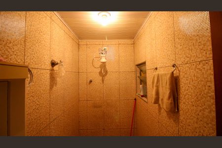 Casa à venda com 200m², 4 quartos e 1 vaga Casa à venda com 200m², 4 quartos e 1 vagaBanheiro 2