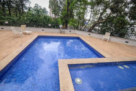 Apartamento à venda com 38m², 1 quarto e 1 vagaÁrea comum - Piscina