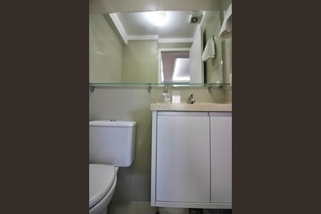 Apartamento à venda com 100m², 2 quartos e 2 vagasLavabo