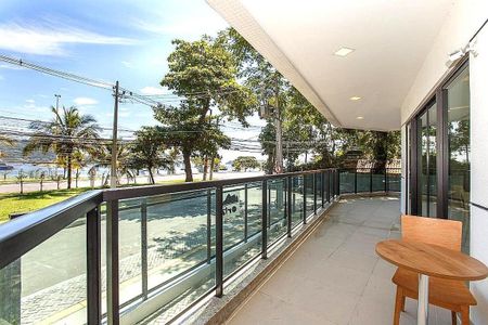 Apartamento à venda com 206m², 4 quartos e 3 vagas