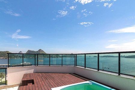 Apartamento à venda com 206m², 4 quartos e 3 vagas