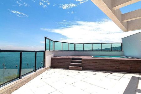 Apartamento à venda com 206m², 4 quartos e 3 vagas