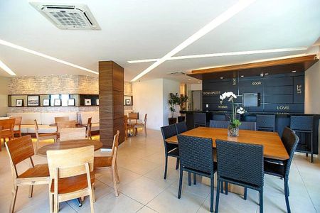 Apartamento à venda com 206m², 4 quartos e 3 vagas