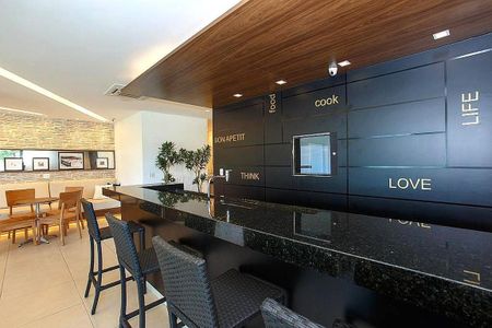 Apartamento à venda com 206m², 4 quartos e 3 vagas