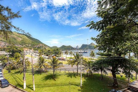 Apartamento à venda com 206m², 4 quartos e 3 vagas