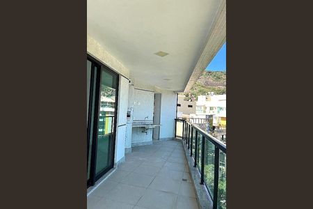 Apartamento à venda com 206m², 4 quartos e 3 vagas