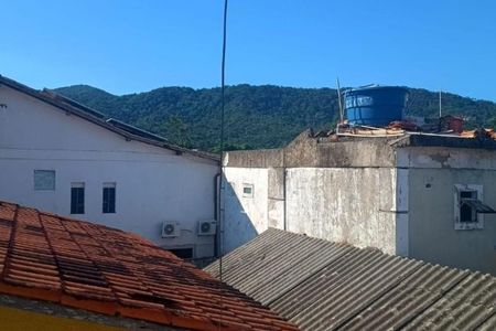 Casa à venda com 250m², 5 quartos e 4 vagas