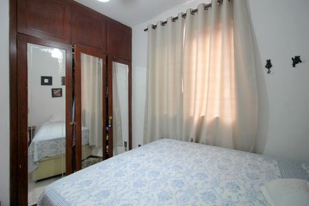 Casa à venda com 226m², 4 quartos e 2 vagasQuarto 3