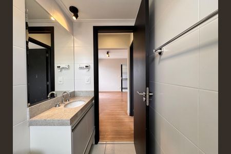 Apartamento para alugar com 64m², 2 quartos e 2 vagasBanheiro