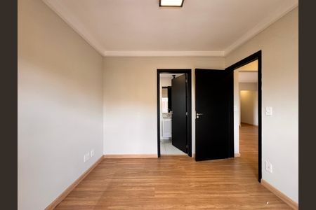 Apartamento para alugar com 64m², 2 quartos e 2 vagasSuite