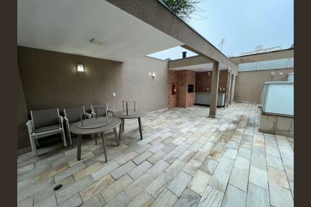 Apartamento para alugar com 64m², 2 quartos e 2 vagasÁrea comum - Churrasqueira