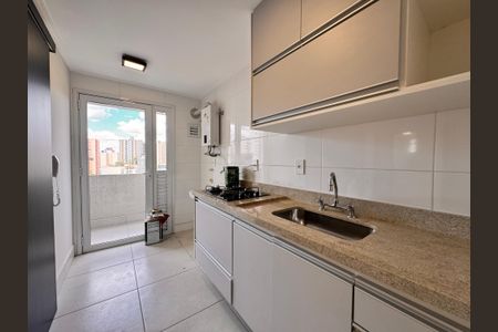Apartamento para alugar com 64m², 2 quartos e 2 vagasCozinha