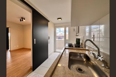 Apartamento para alugar com 64m², 2 quartos e 2 vagasCozinha