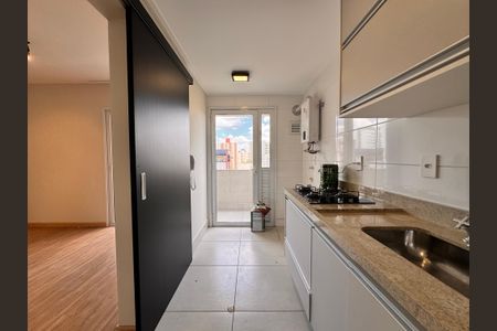 Apartamento para alugar com 64m², 2 quartos e 2 vagasCozinha