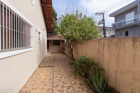 Casa à venda com 248m², 3 quartos e 6 vagasQuintal