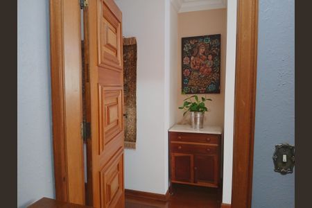 Apartamento à venda com 234m², 4 quartos e 3 vagasHall