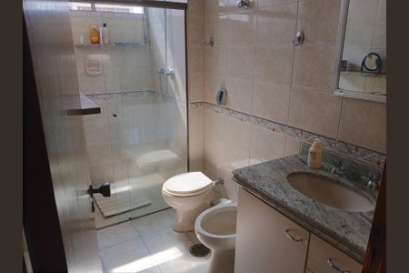 Apartamento à venda com 234m², 4 quartos e 3 vagasBanheiro