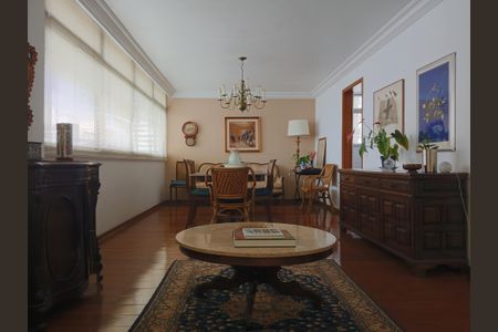 Apartamento à venda com 234m², 4 quartos e 3 vagasSala