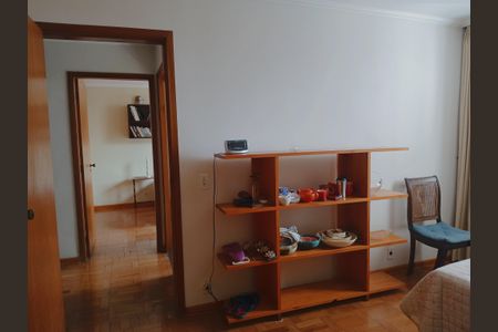 Apartamento à venda com 234m², 4 quartos e 3 vagasQuarto