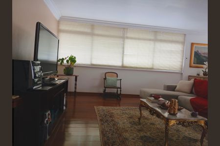 Apartamento à venda com 234m², 4 quartos e 3 vagasSala