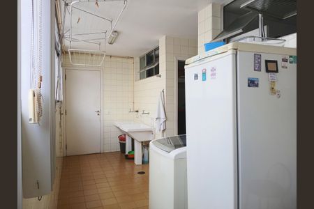 Apartamento à venda com 234m², 4 quartos e 3 vagasÁrea de Serviço
