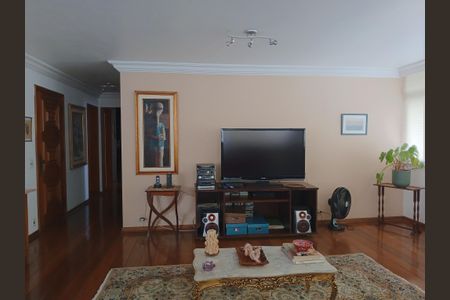 Apartamento à venda com 234m², 4 quartos e 3 vagasSala