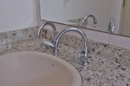 Casa à venda com 200m², 4 quartos e 2 vagasBanheiro quarto 4