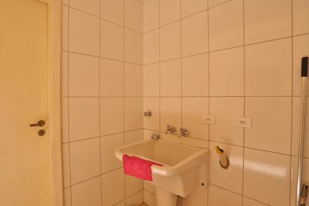 Casa à venda com 200m², 4 quartos e 2 vagasLavanderia